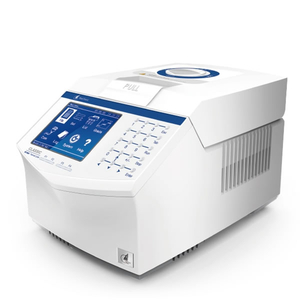 Máquina PCR KF960